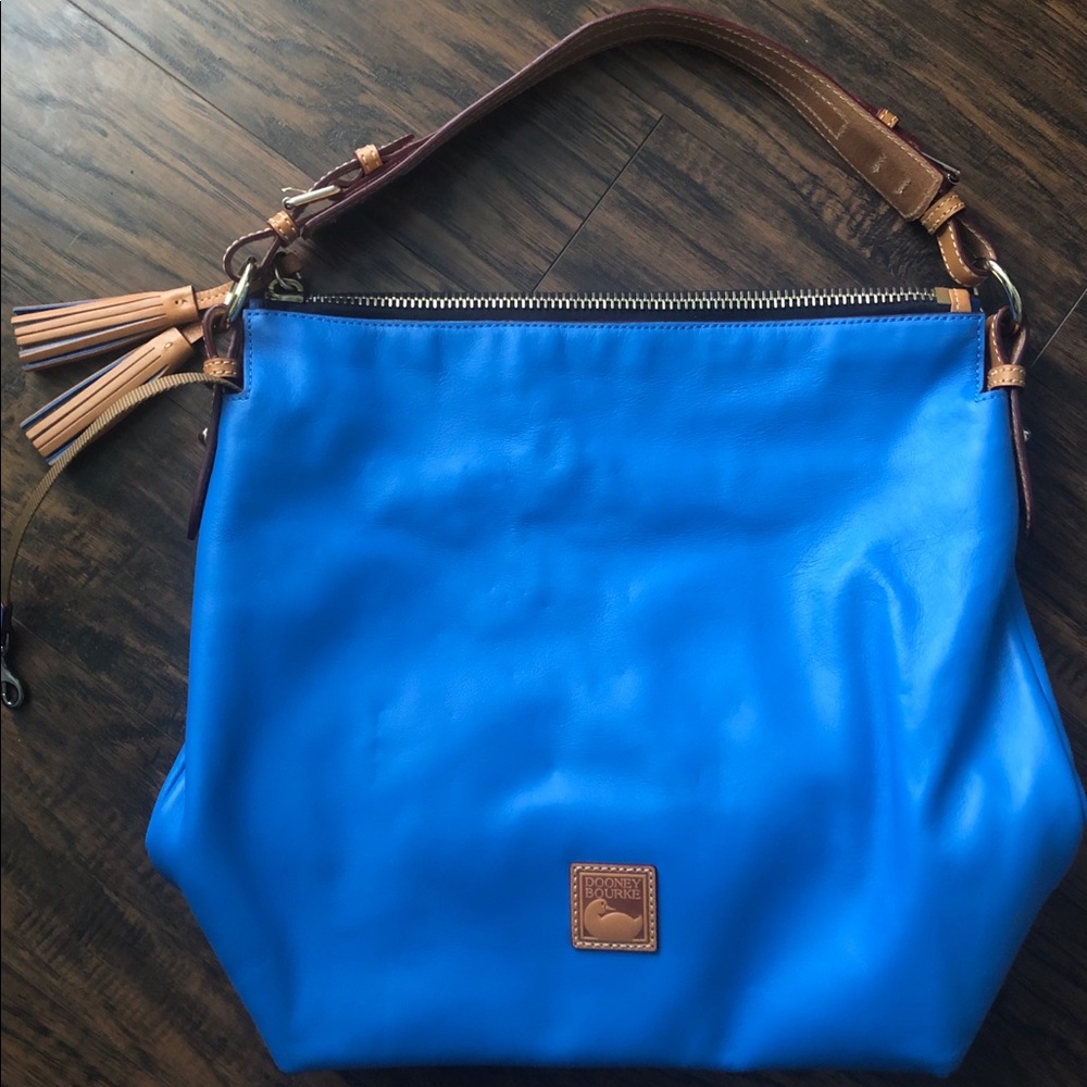 Dooney & Bourke Tote